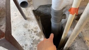 Как заменить чугунную канализацию без доступа к соседям. Меняем треснувший чугунный раструб.