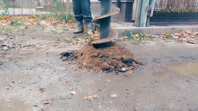Бурим асфальт: JCB 5CX и гидробур. Backhoe loader JCB 5CX + hydraulic drill смотреть онлайн