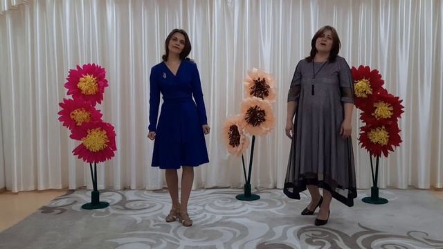 Воспитатели поют выпускникам детского сада! смотреть онлайн