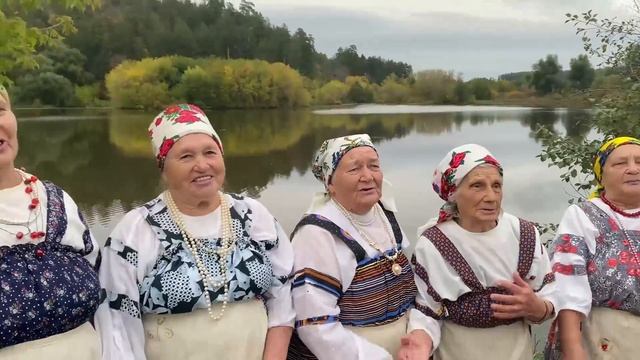 ABIEM Project и ансамбли Соловушка, Березка - Ой, по над волгой (русская песня) смотреть онлайн
