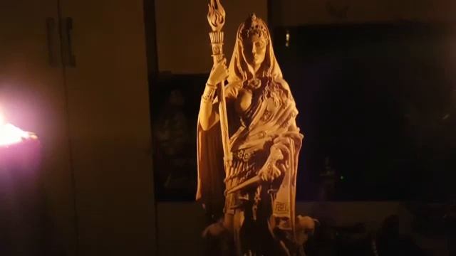 СПАСИТЕЛЬНЫЕ ЗАГОВОРЫ ДЛЯ ВСЕХ ..ИНГА ХОСРОЕВА.. смотреть онлайн