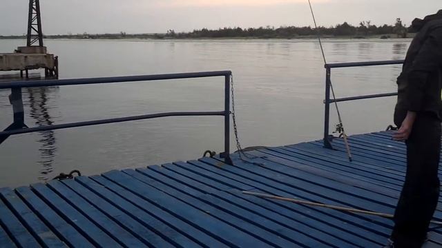 Ловля скатов на кинбурской косе!!! смотреть онлайн