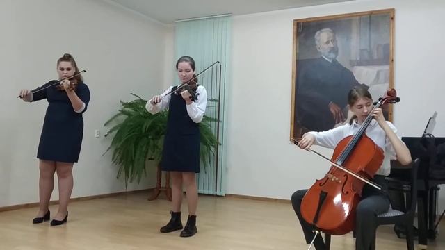 Струнный ансамбль смотреть онлайн