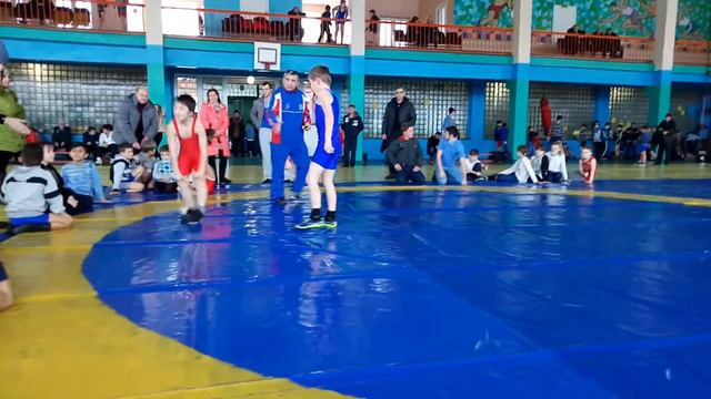 греко-римская борьба город брянка смотреть онлайн