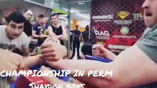 Две Таджики Шайданцы Удивили всех!!! Армрестлинг!!! смотреть онлайн