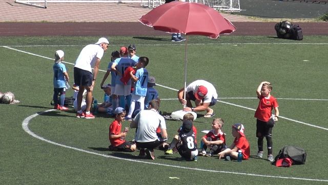 Ростов-Сити-2-2013 2:1 Аксай-2013 Первенство Ростова 4.7.2020 9:50 смотреть онлайн