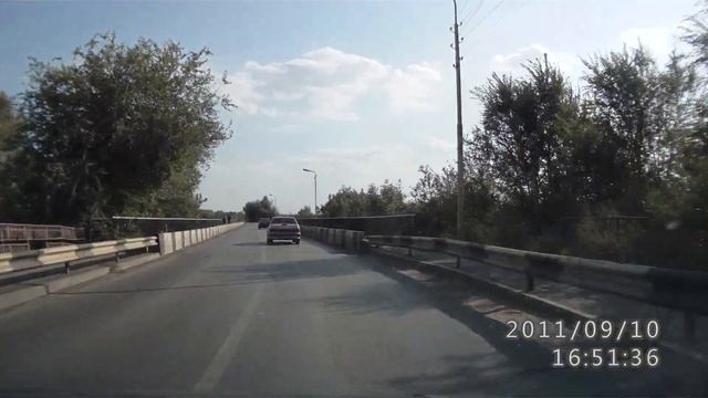 Автомобильный видеорегистратор Car Black Box GR 88 смотреть онлайн