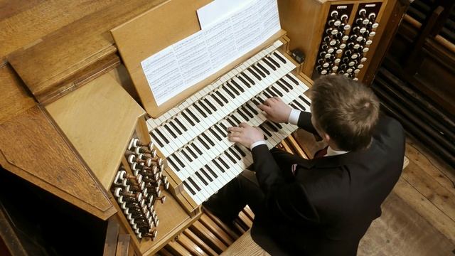 DUBOIS TOCCATA IN G - JONATHAN SCOTT - ORGAN OF LUDLOW PARISH CHURCH