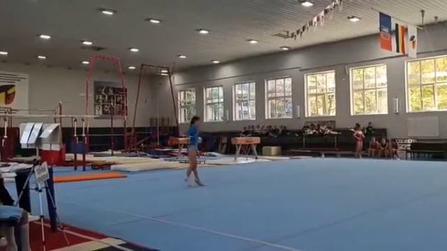 г.Ростов на дону. Спортивная гимнастика??♀️ Вольные упражнения! смотреть онлайн