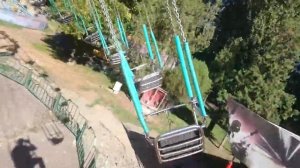 Я катаюсь на карусели  детский парк г Симферополь...  Сентябрь 2018г
