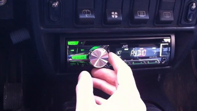 Видео обзор JVC KD-R453EY. Установлен в Ниве смотреть онлайн