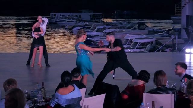 BIG Pro-Am Dance Open Air.Two Couples Perfomance.Rumba.Винокуров Филипп-Шеветовская Елизавета смотреть онлайн