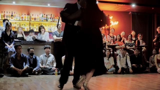 [ Milonga ] 2023.06.08 - Diego Ortega & Aldana Silveyra - Show.No.4 смотреть онлайн