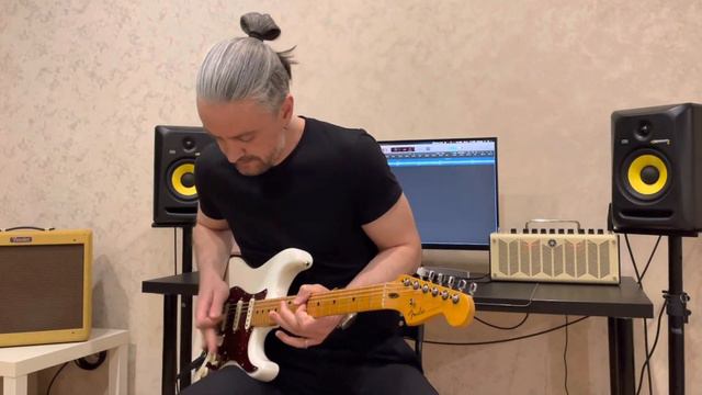 My new Fender American Ultra Stratocaster смотреть онлайн