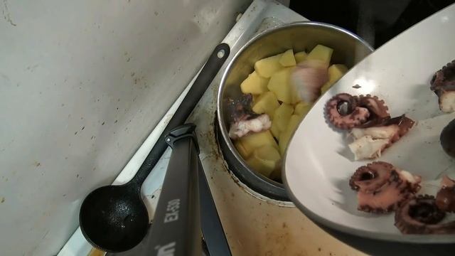 SPECIAL RUOKAVINKKI VÄLIMERELLISISSÄ TUNNELMISSA смотреть онлайн