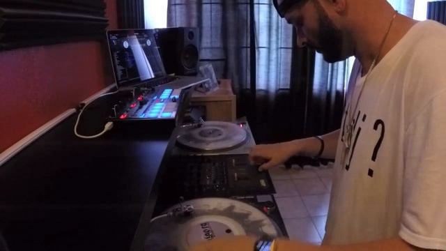 The Cut Creator DJ Outkast (St. Maarten) - Redbull 3Style 5 Minute Entry #3Style смотреть онлайн
