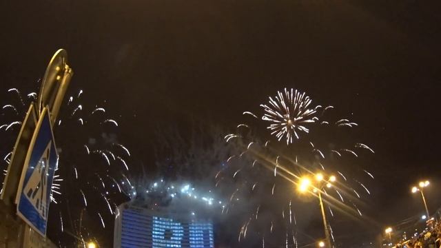 Лучший салют в мире! Сто летний салют! Самы дорогой салют! смотреть онлайн