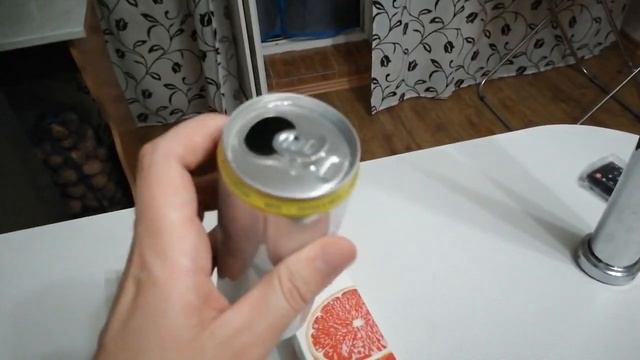 Худшее пойло на свете Не святой источник соком из шкурок лимона 720p смотреть онлайн