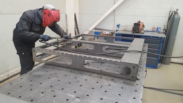 КАФЕ ИЗ МОРСКИХ КОНТЕЙНЕРОВ / РЕКЛАМАЦИИ / ТЕРРАСА В КРАСНОЙ ПОЛЯНЕ / ВЫПУСК 2 смотреть онлайн