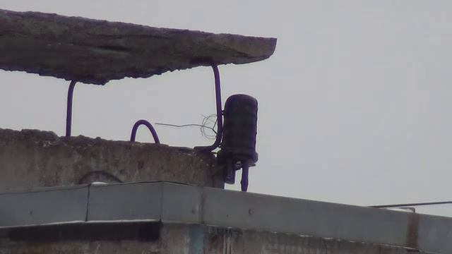 Устройство на крыше непонятного назначения смотреть онлайн