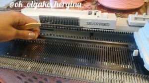 Крупная сетка на любой вязальной машине. Ещё один вариант.