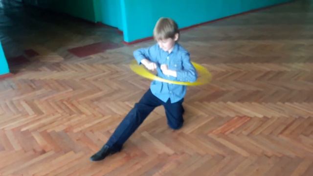 Танцы с обручем. Дети. смотреть онлайн