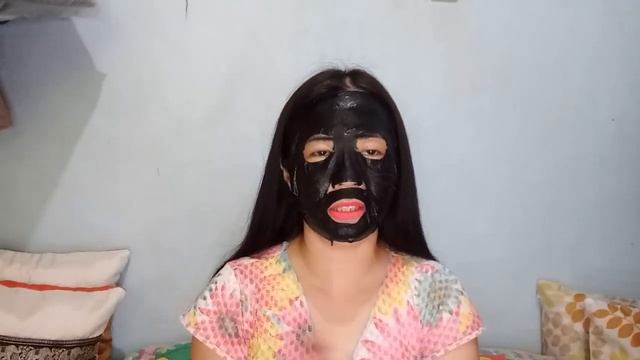 GARNIER BLACK SERUM MASK PURE CHARCOAL : FIRST IMPRESSION смотреть онлайн