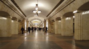 Курская. Кольцевая линия метро. 07.12.2022 год. Москва.