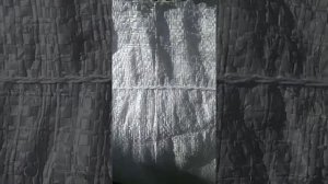 Как легко распустить шов, нитку от мешка из под сахара или муки.