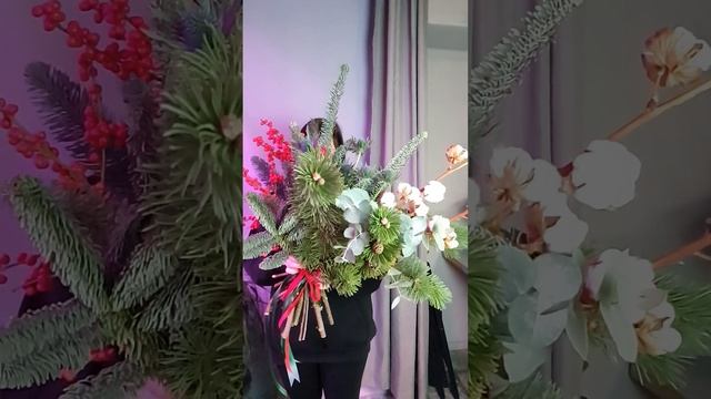 Новогодние букеты #цветыворонеж #доставкацветов #купитьнобилис смотреть онлайн