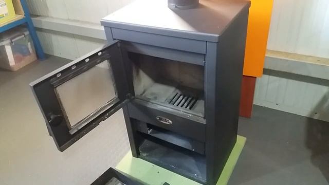 Παρουσίαση ξυλόσομπα BLIST B1