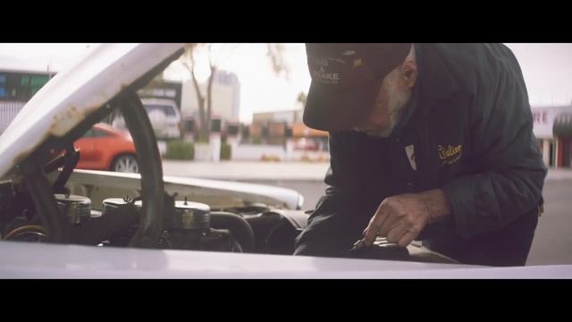 Johannes Oerding - Alles brennt (Musikvideo).mp4 смотреть онлайн