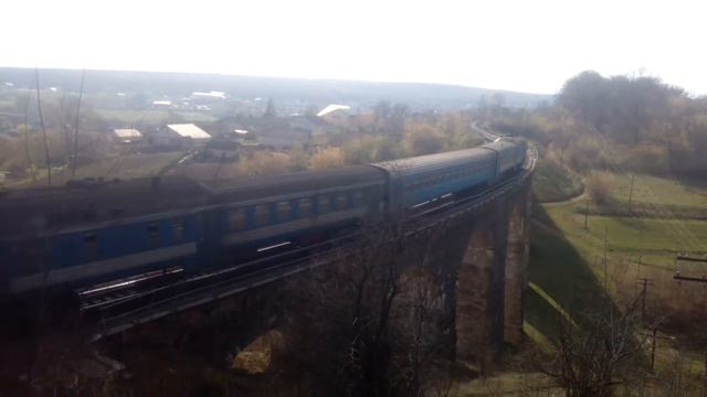 ДР1А—215/184 з приміським Заліщики—Тернопіль / DR1A-215/184 with train Zalishchyky-Ternopil смотреть онлайн