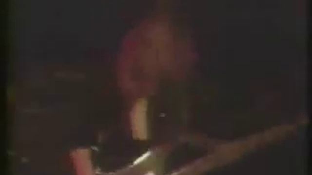 Cliff Burton's Bass Solo with Trauma 1982 смотреть онлайн