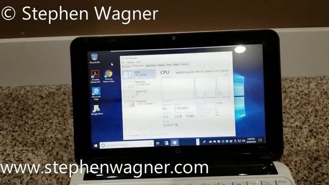 VMware Horizon View Linux Client on Fedora on HP Mini 220 Netbook смотреть онлайн
