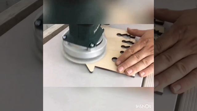 Изготовление ключницы из фанеры. Масло Varathane. Лазерная резка смотреть онлайн