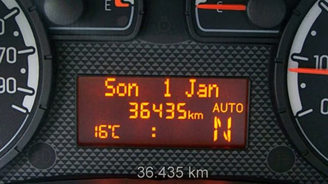 Fiat Panda 1.2 8V Dynamic Dualogic 01824419 Lila metallic 2010 "Motor Village Berlin" смотреть онлайн