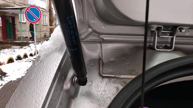 Как в снегу работает резинка на кузове Дастера 2. смотреть онлайн