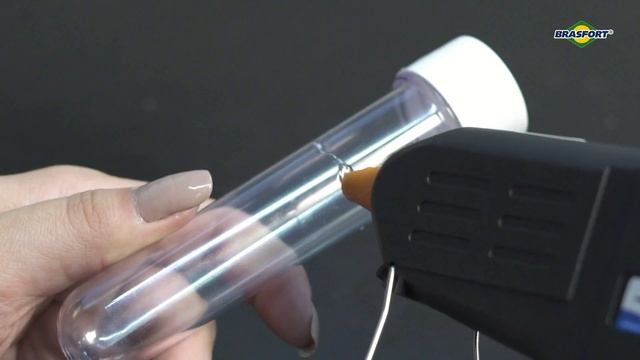 Pistola de Cola Quente Brasfort смотреть онлайн
