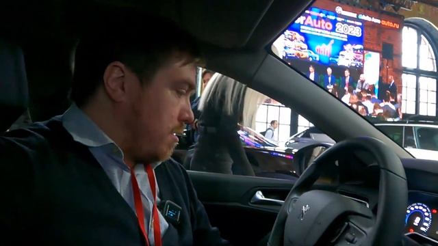 Dongfeng Fukang ES600. Не лучший выбор для такси? И почему на руле написано Peugeot смотреть онлайн