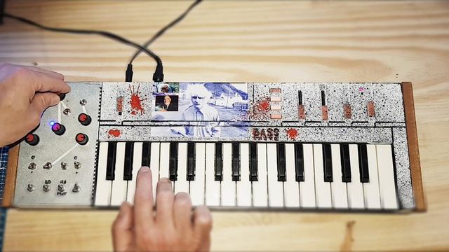 Casio PT-100 // "Bass Taste"-Circuit bending-#Horror films смотреть онлайн