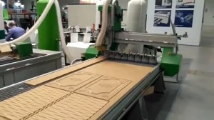 Фрезерно-гравировальный станок с ЧПУ с автоматической сменой инструмента WoodTec VA 1325