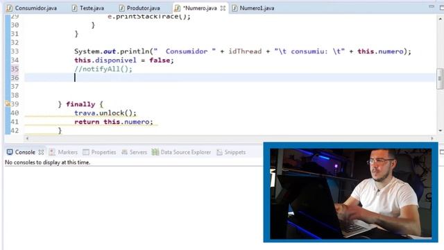Resolvendo o Problema do Produtor e Consumidor usando Threads em Java com trava explícita смотреть онлайн