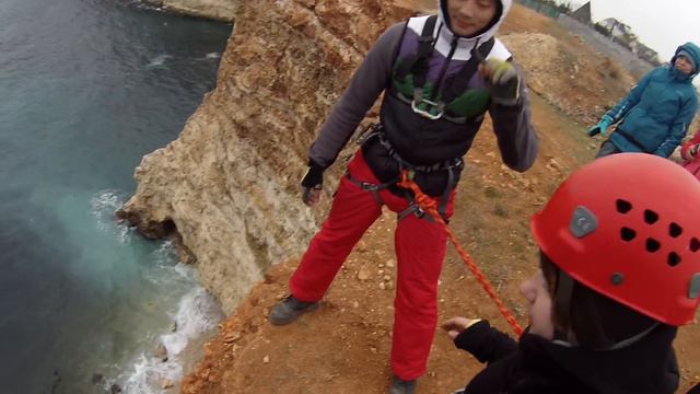 Новый Год 2013. Крым. Фиолент. Даша тестовый прыжок. смотреть онлайн