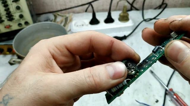 Что будет, если подать в электросчетчик 2000 вольт? Счетчик и МОТ СВЧ. смотреть онлайн