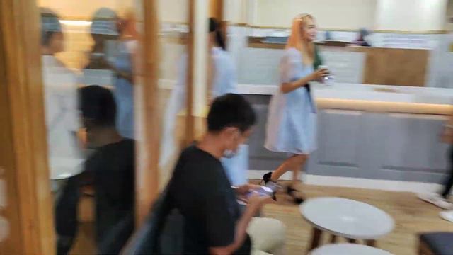 Soma Laishram & Shimmy😂 entrance at Keventer's Imphal(Full vid link in discription) смотреть онлайн