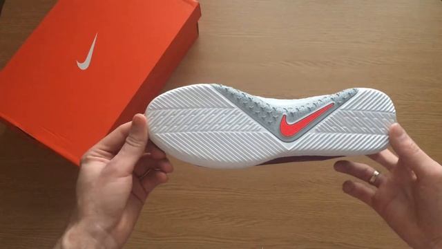 Обзор футзалок Nike Phantom Vsn Academy смотреть онлайн