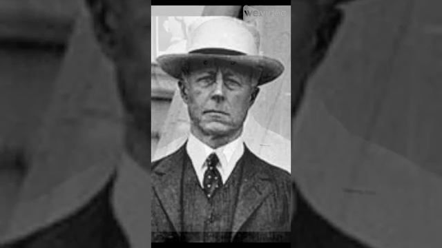 Charles Francis Adams III "promoted public understanding of the Navy's indispensable role." смотреть онлайн