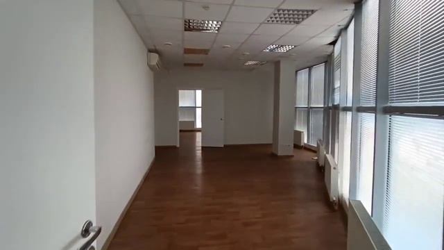 332м² в центре Новосибирска, 8 кабинетов, хороший ремонт смотреть онлайн