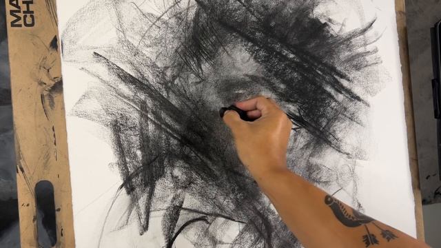 CREATING BEAUTY OUT OF CHAOS (charcoal drawing tutorial and demonstration) смотреть онлайн